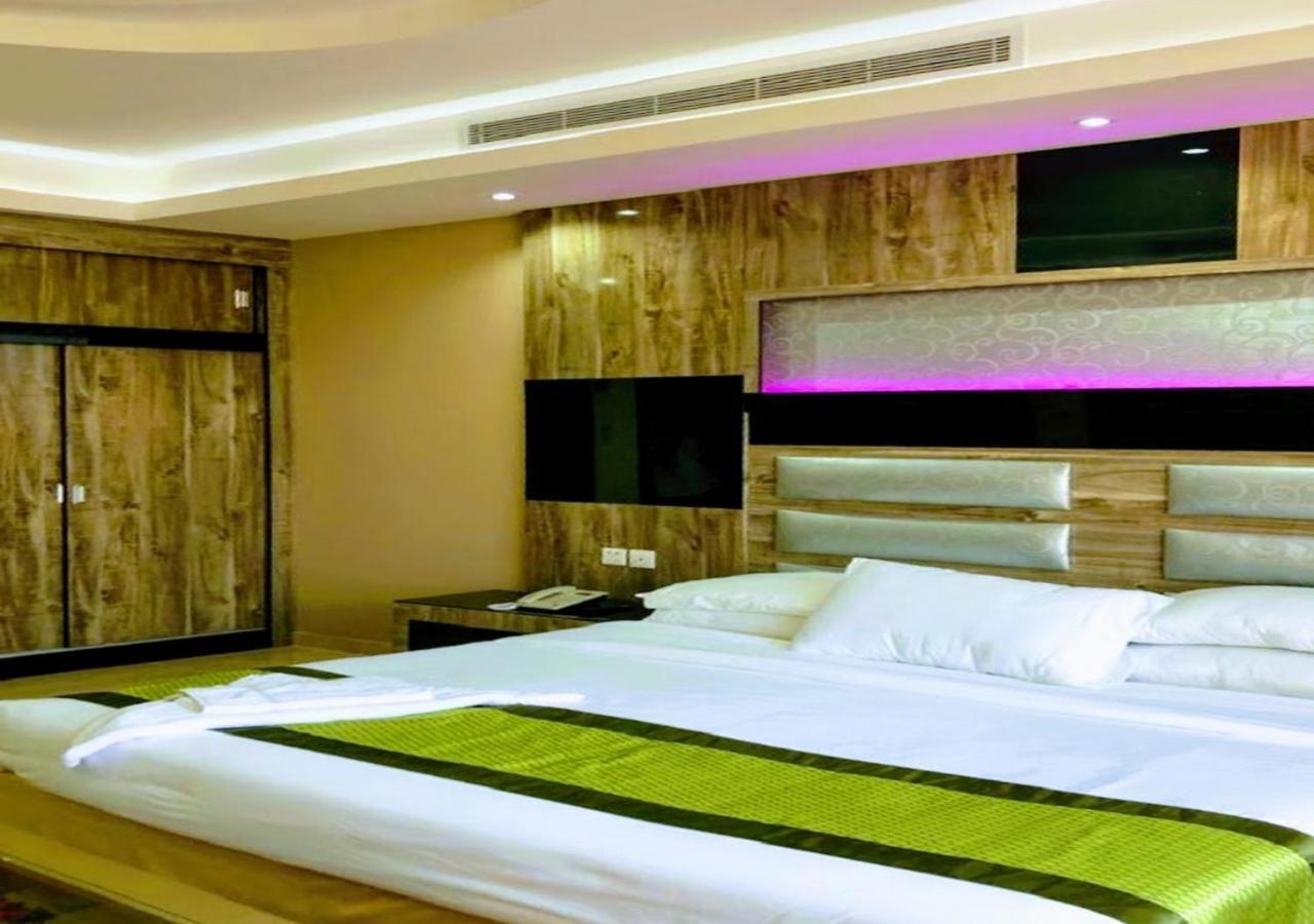 Al- Reef Hotel DDjeddah Extérieur photo
